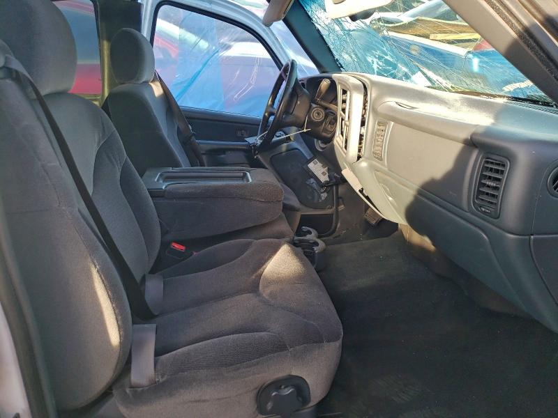 Photo 7 from auction – 2002 GMC NEW SIERRA with VIN 2GTEC19V721404356