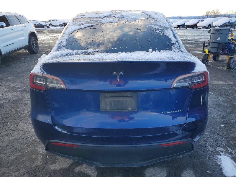 Photo 6 from auction – 2022 TESLA MODEL Y with VIN 7SAYGDEE1NF319168