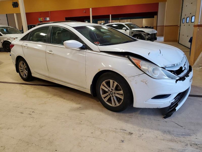 Photo 4 from auction – 2011 HYUNDAI SONATA GLS with VIN 5NPEB4AC5BH111620