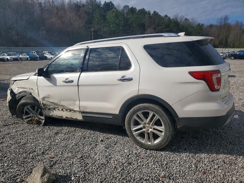 Photo 2 from auction – 2017 FORD EXPLORER with VIN 1FM5K7FH7HGB87533