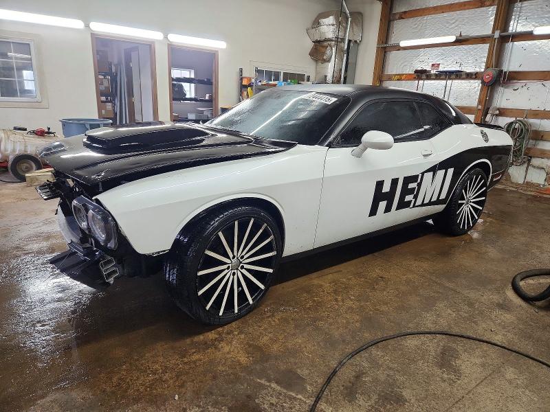 DODGE CHALLENGER 2015 with VIN 2C3CDZBT6FH714740 - Photo from auction