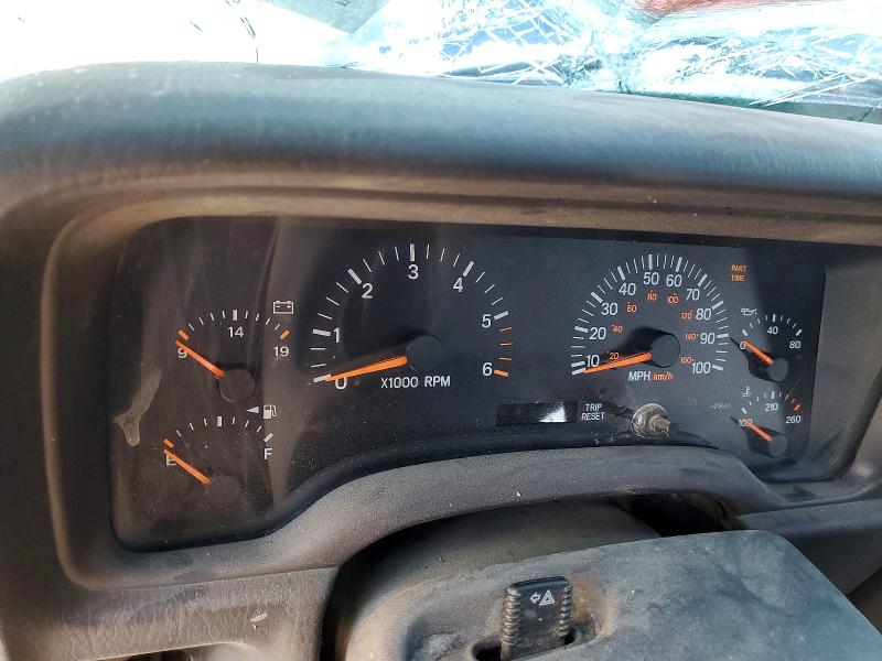 Фото 9 с аукциона – 2001 JEEP CHEROKEE S с VIN 1J4FF48S61L613482