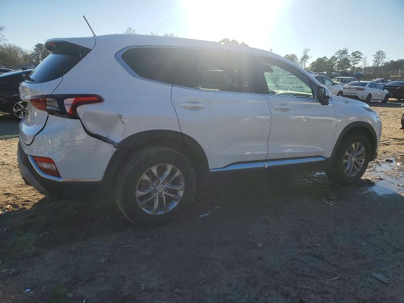 Photo 3 from auction – 2019 HYUNDAI SANTA FE S with VIN 5NMS23AD2KH128152