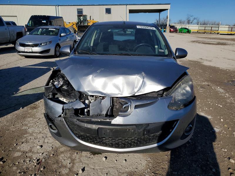 Photo 5 from auction – 2011 MAZDA MAZDA2 with VIN JM1DE1HY8B0117010