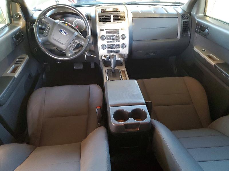 Photo 8 from auction – 2011 FORD ESCAPE with VIN 1FMCU0D71BKC38015