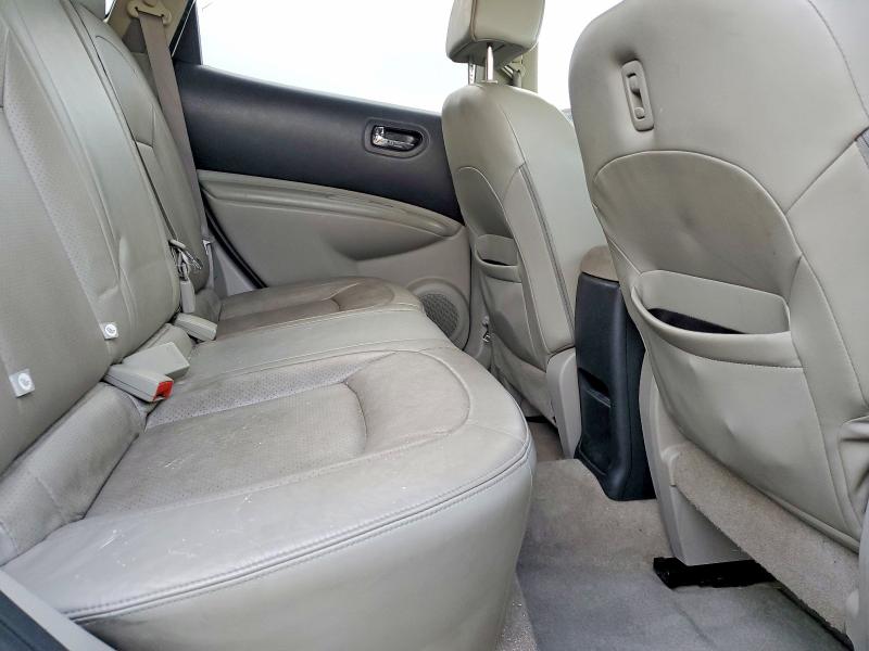 Photo 11 from auction – 2012 NISSAN ROGUE S with VIN JN8AS5MV2CW399470