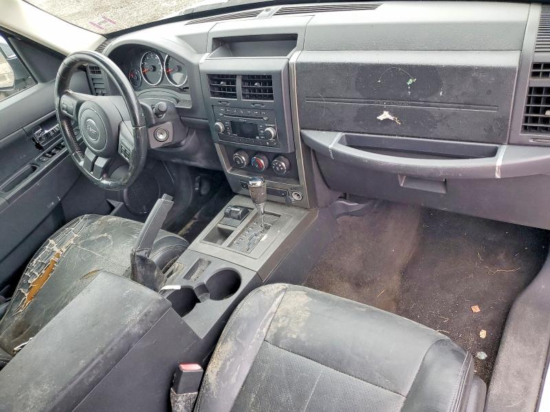 Photo 8 from auction – 2011 JEEP LIBERTY SP with VIN 1J4PN2GK5BW546161