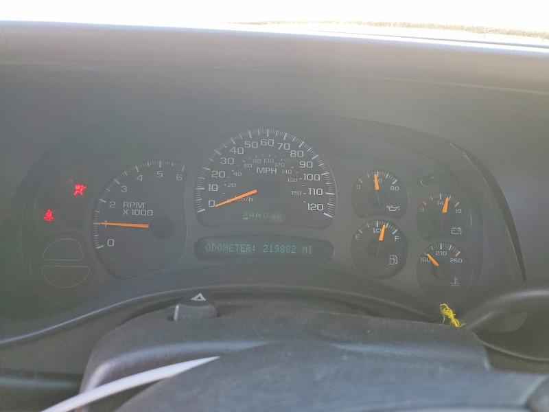 Photo 9 from auction – 2004 CHEVROLET SILVERADO with VIN 2GCEC19T241335240