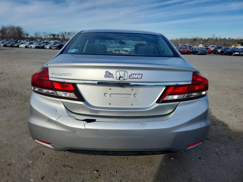 Photo 6 from auction – 2015 HONDA CIVIC SE with VIN 19XFB2F79FE003743
