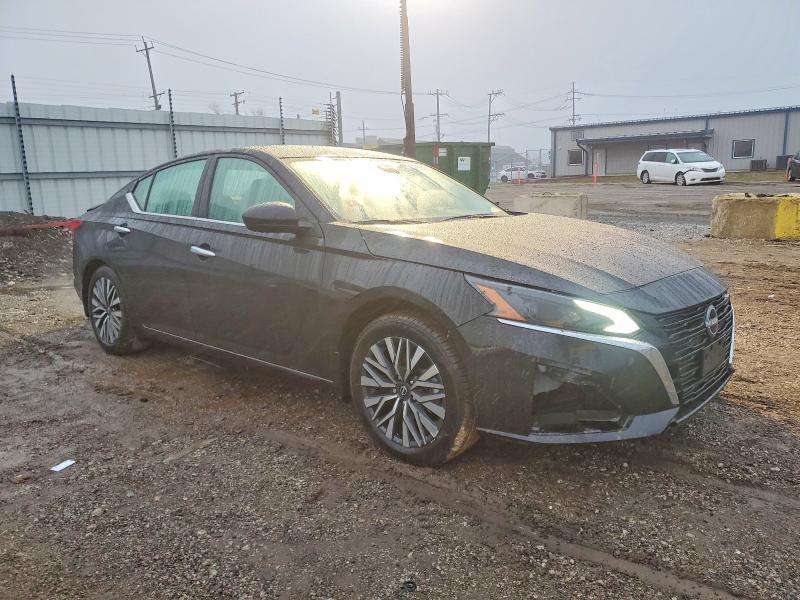 Photo 4 from auction – 2024 NISS ALTIMA with VIN 1N4BL4DV3RN357921
