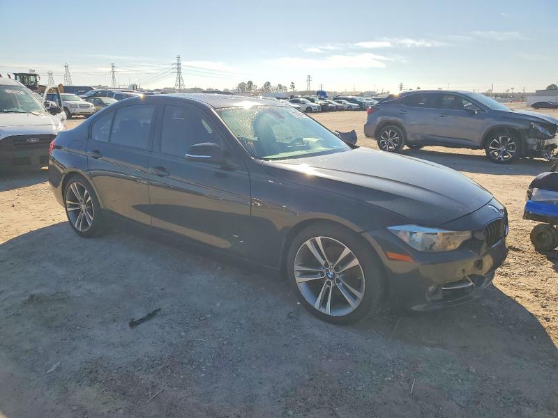 Photo 4 from auction – 2013 BMW 328 I with VIN WBA3A5C53DF357283