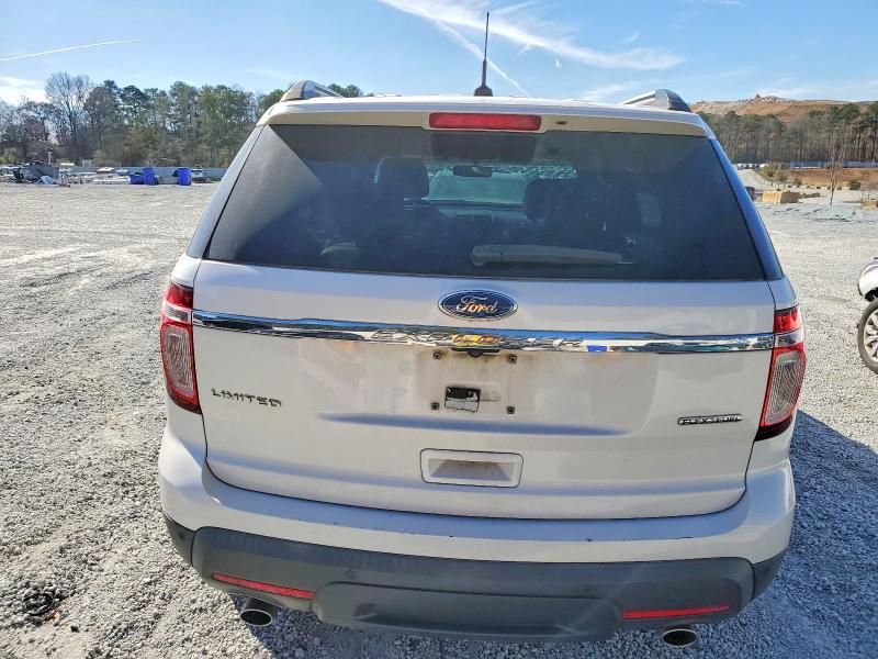 Photo 6 from auction – 2015 FORD EXPLORER L with VIN 1FM5K7F86FGA35045