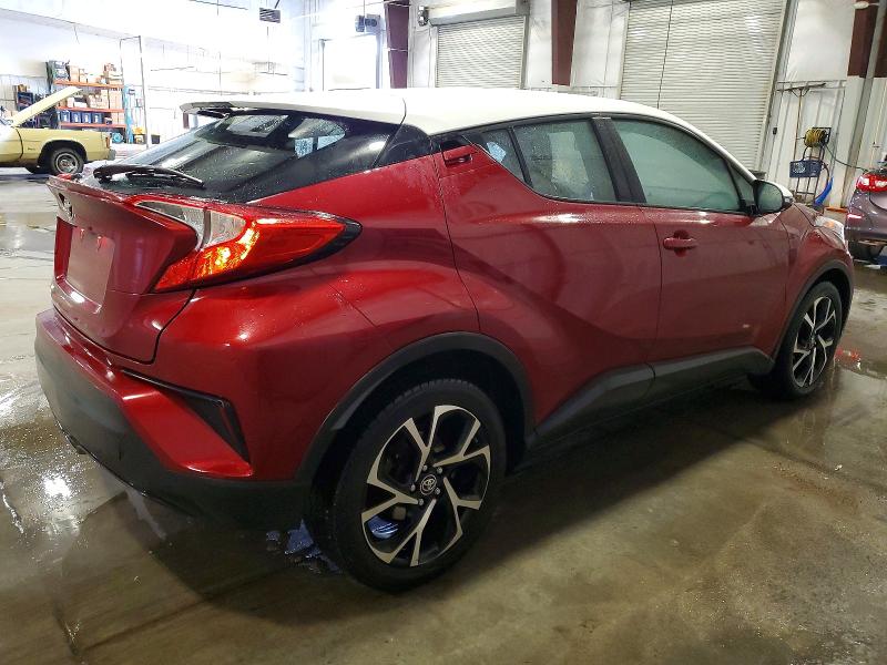 Photo 3 from auction – 2018 TOYOTA C-HR XLE with VIN NMTKHMBX2JR034277