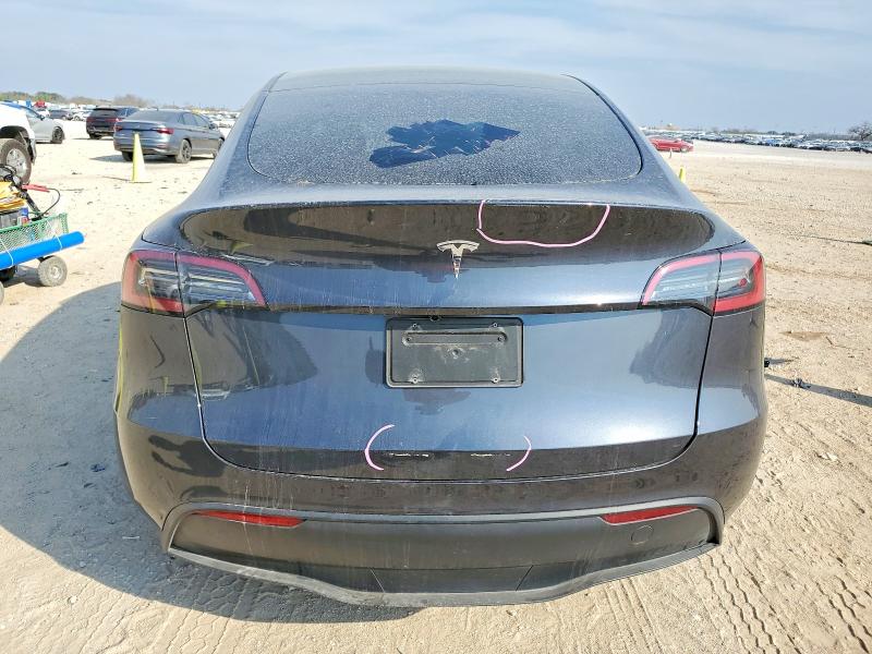 Photo 6 from auction – 2025 TESLA MODEL Y with VIN 7SAYGDED0SA343851