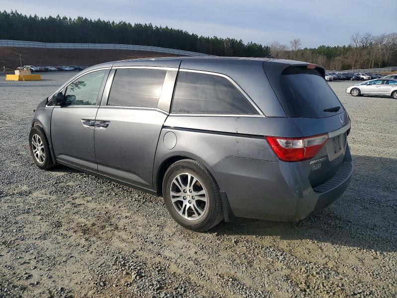 Photo 2 from auction – 2011 HONDA ODYSSEY EX with VIN 5FNRL5H68BB002099