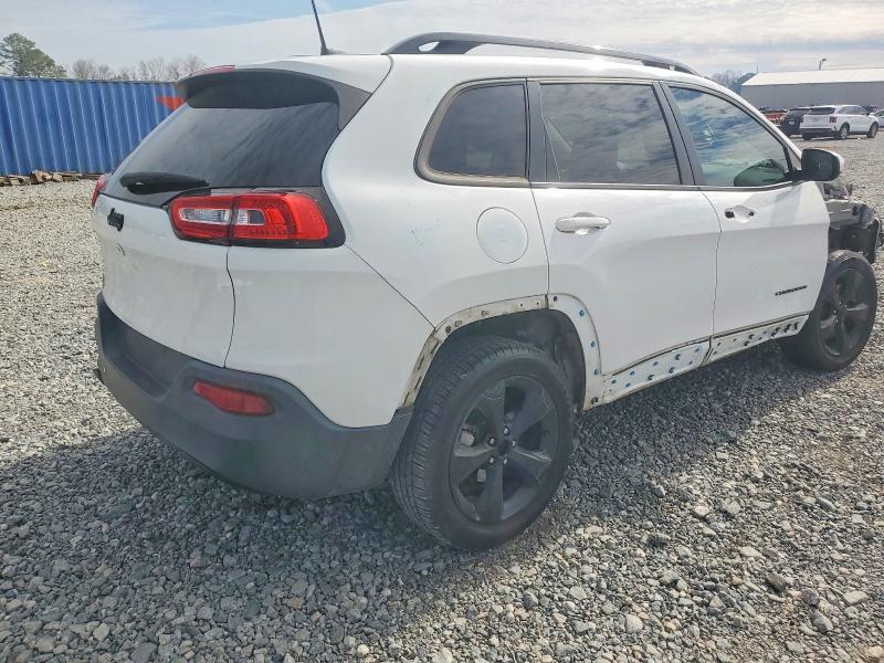 Photo 3 from auction – 2018 JEEP CHEROKEE L with VIN 1C4PJLCB6JD544538