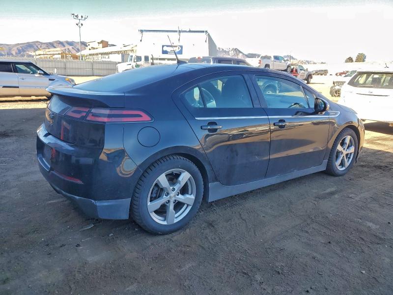 Photo 3 from auction – 2013 CHEVROLET VOLT with VIN 1G1RB6E41DU124947
