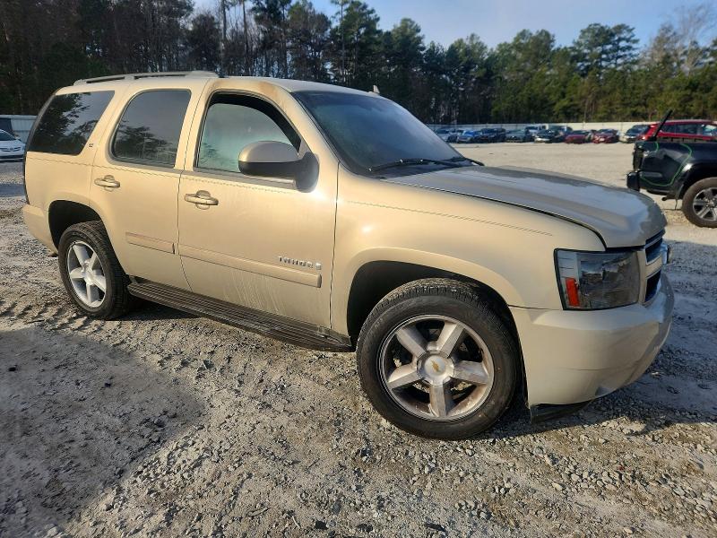 Photo 4 from auction – 2008 CHEVROLET TAHOE with VIN 1GNFC13098R151355