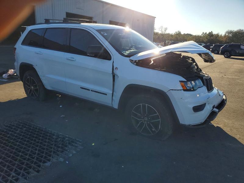 Photo 4 from auction – 2017 JEEP GRAND CHER with VIN 1C4RJFLG6HC712118