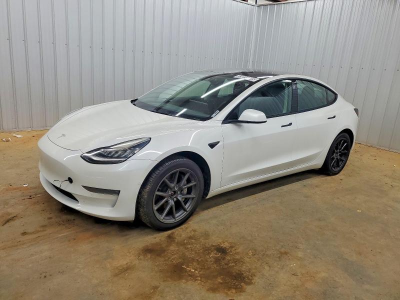 TESLA MODEL 3 2022 with VIN 5YJ3E1EB5NF244041 - Photo from auction