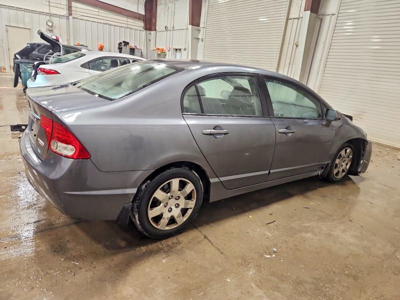 Foto 3 de la subasta – 2010 HONDA CIVIC con VIN 19XFA1F59AE079614