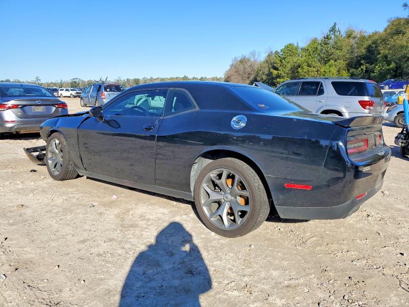 Photo 2 from auction – 2017 DODGE CHALLENGER with VIN 2C3CDZAG1HH519717