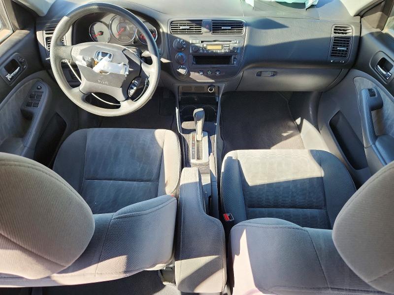 Photo 8 from auction – 2005 HONDA CIVIC LX with VIN 2HGES16635H551688