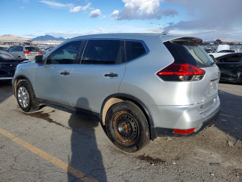 Photo 2 from auction – 2017 NISSAN ROGUE S with VIN KNMAT2MT1HP540651