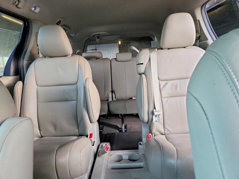Photo 10 from auction – 2015 TOYOTA SIENNA with VIN 5TDYK3DC8FS544447