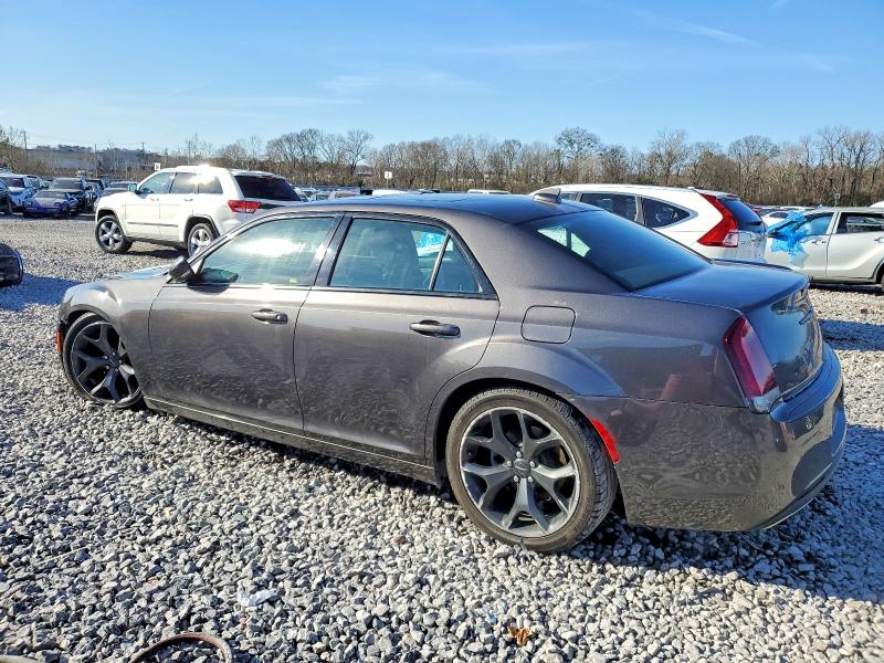 Foto 2 de la subasta – 2021 CHRYSLER 300 S con VIN 2C3CCABG0MH537025