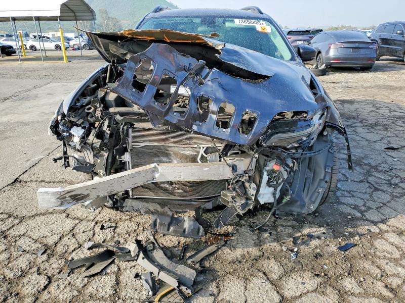 Photo 5 from auction – 2020 JEEP CHEROKEE with VIN 1C4PJLLB1LD568474