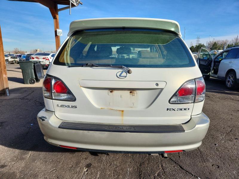 Photo 6 from auction – 2002 LEXUS RX 300 with VIN JTJHF10U420271508