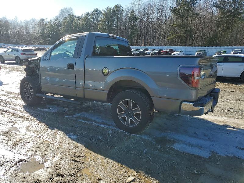Photo 2 from auction – 2011 FORD F150 with VIN 1FTMF1CM2BFC62381