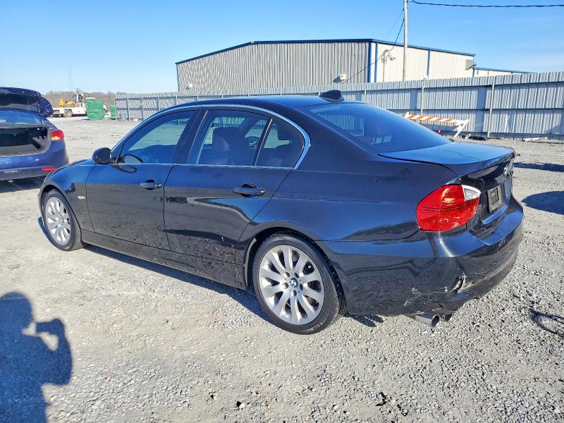 Photo 2 from auction – 2006 BMW 330 I with VIN WBAVB33586PS15809