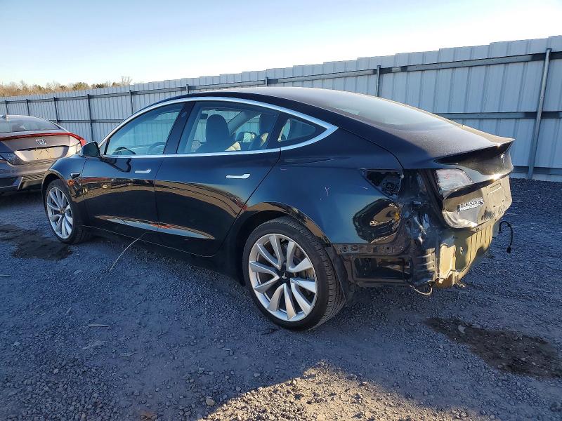 Photo 2 from auction – 2018 TESLA MODEL 3 with VIN 5YJ3E1EA8JF089289