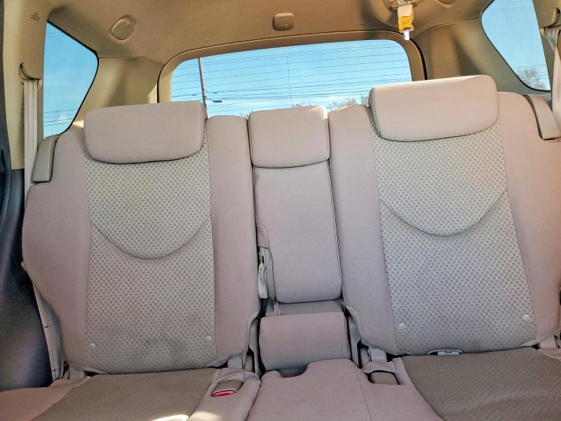 Photo 10 from auction – 2007 TOYOTA RAV4 with VIN JTMZD33V376034123