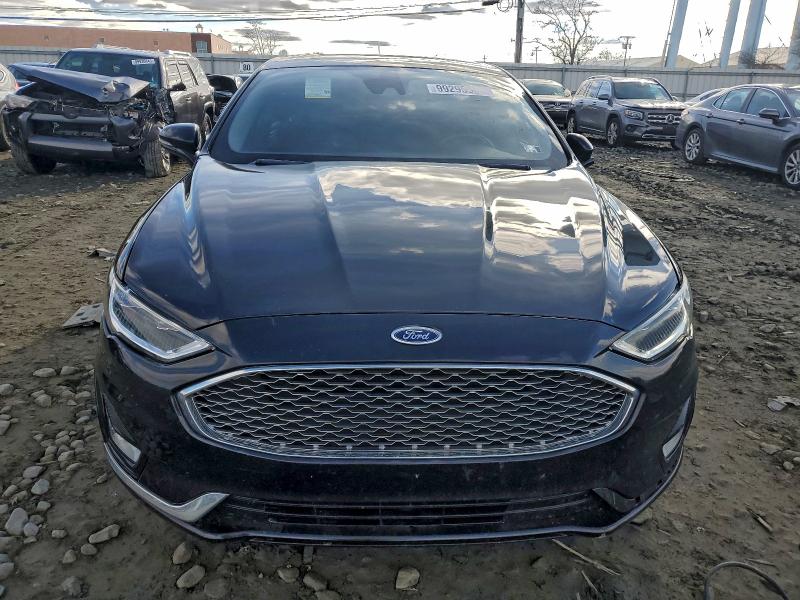 Photo 5 from auction – 2019 FORD FUSION TIT with VIN 3FA6P0SU2KR258356