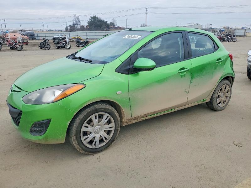 MAZDA MAZDA2 2013 with VIN JM1DE1KZ3D0159041 - Photo from auction