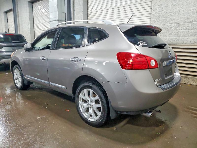 Photo 2 from auction – 2013 NISSAN ROGUE S with VIN JN8AS5MV5DW621338
