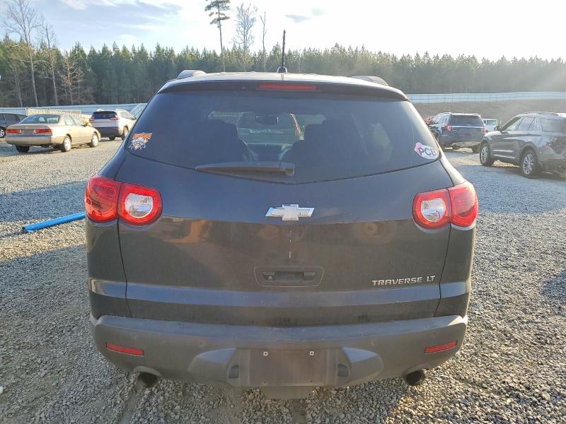 Photo 6 from auction – 2011 CHEVROLET TRAVERSE L with VIN 1GNKRGED5BJ344902
