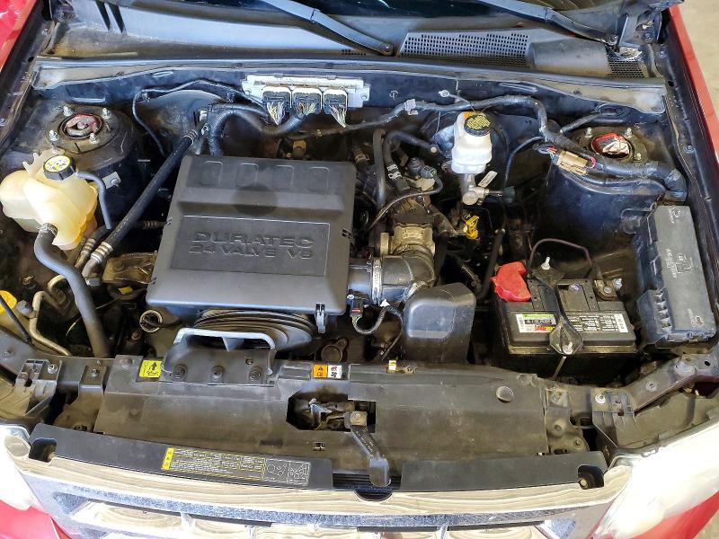 Photo 11 from auction – 2010 FORD ESCAPE XLT with VIN 1FMCU0DG8AKA70050