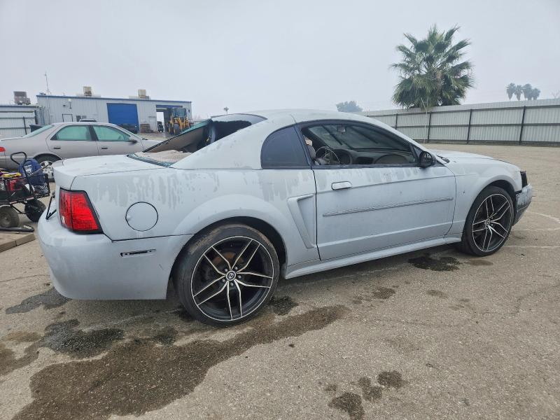 Photo 3 from auction – 2001 FORD MUSTANG with VIN 1FAFP404X1F138519