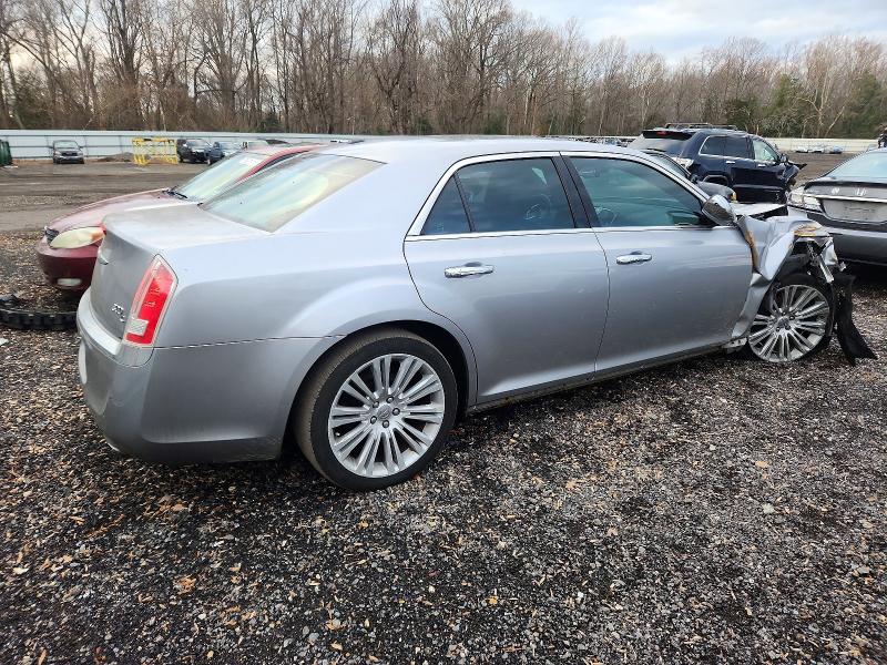 Photo 3 from auction – 2014 CHRYSLER 300C with VIN 2C3CCAEG9EH377546