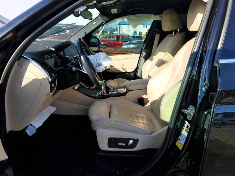 Photo 7 from auction – 2019 BMW X3 with VIN 5UXTR7C50KLR38583