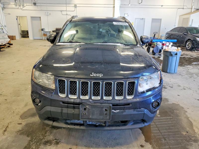 Photo 5 from auction – 2011 JEEP COMPASS with VIN 1J4NF4FBXBD136517