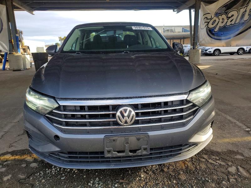 Photo 5 from auction – 2019 VOLKSWAGEN JETTA with VIN 3VWC57BU4KM216616