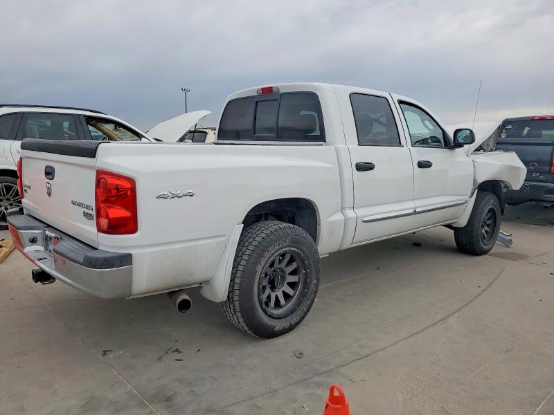 Photo 3 from auction – 2011 DODGE DAKOTA with VIN 1D7RW5GP2BS708513