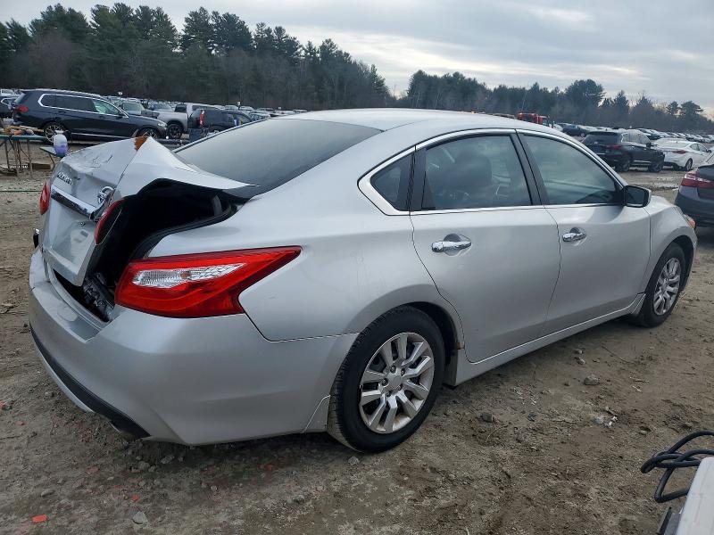 Photo 3 from auction – 2017 NISSAN ALTIMA 2.5 with VIN 1N4AL3AP5HC197885