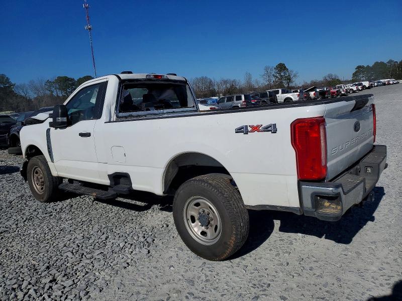 Photo 2 from auction – 2023 FORD F350 SUPER with VIN 1FTRF3BA4PED26099