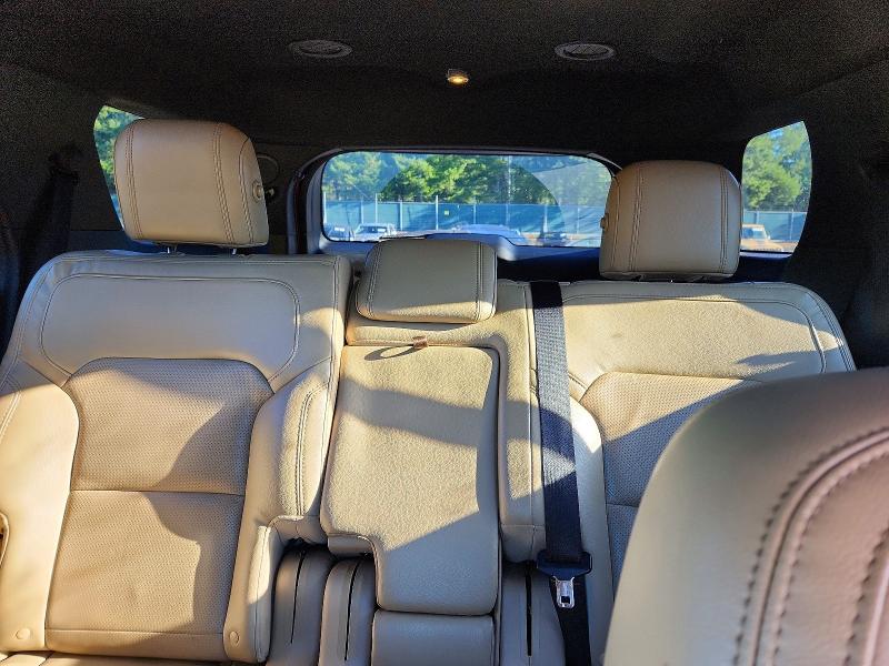 Photo 10 from auction – 2017 FORD EXPLORER with VIN 1FM5K8F80HGB83894
